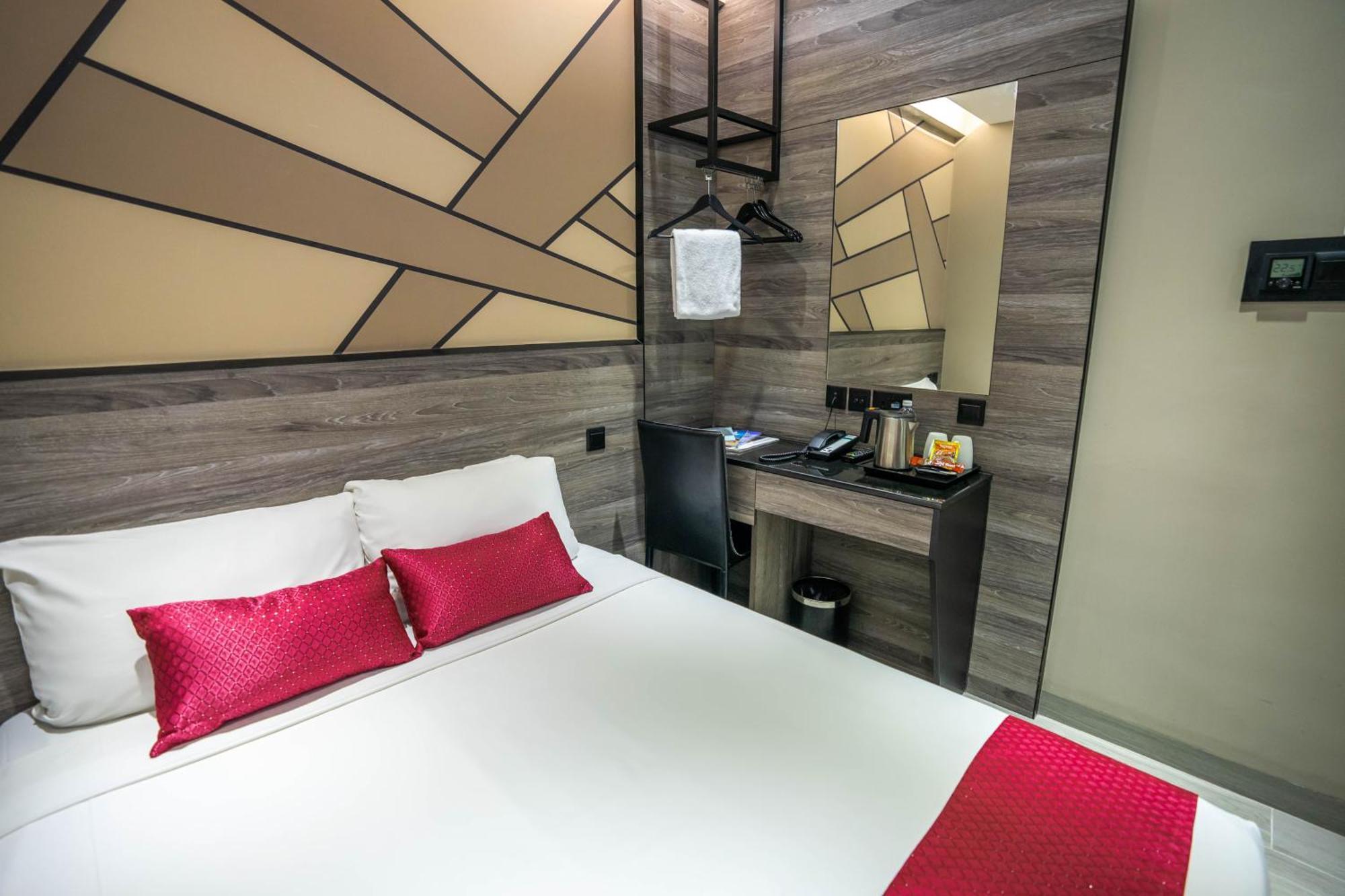 Standard Double Room – No Window